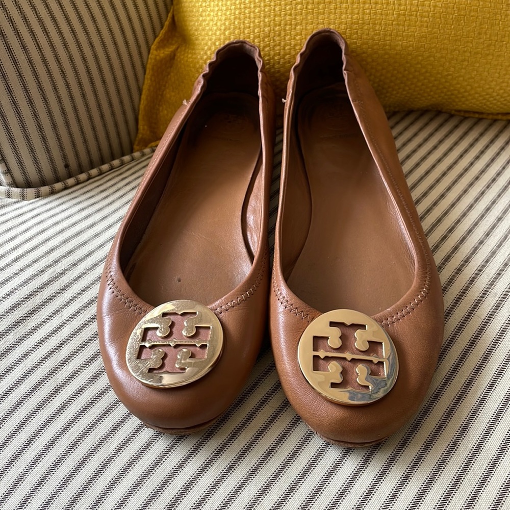 Tory Burch Flats in very good condition